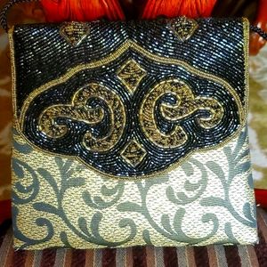 Vintage GENIE Black and gold  Beaded Sequined Zipper Evening Purse